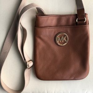 Michael Kors Crossbody